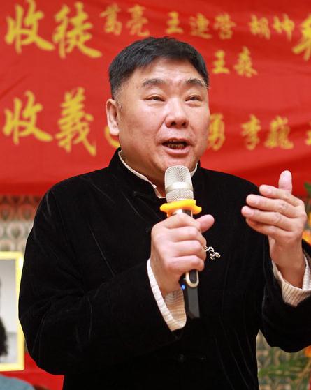 白金城