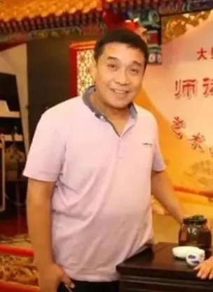 夏璟华