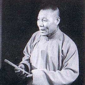 张振圻