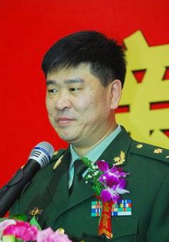 邹德江